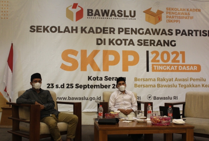 Bawaslu Banten Ajak Peserta SKPP Mengenal Sistem Pemilu dan Kepartaian