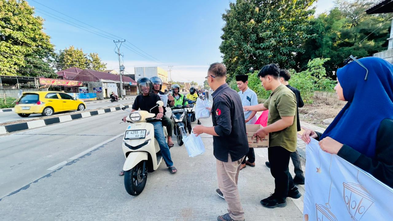 Jumat sehati dan bawaslu berbagi