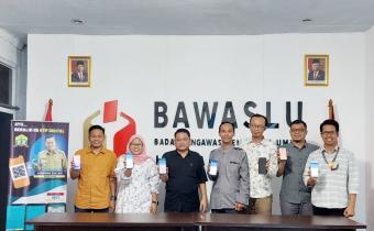 Dukung Penerapan Identitas Kependudukan Digital, Bawaslu Kota Serang GO KTP Digital
