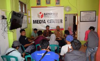 Undang Awak Media Bawaslu Kota Serang Sampaikan Hasil Kinerja Pemilu 2019