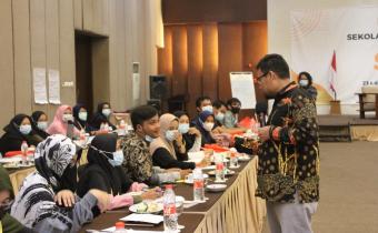 Ali Faisal di Hadapan 73 Peserta SKPP Tingkat Dasar: Demokrasi Adalah Pelembagaan dari Kebebasan